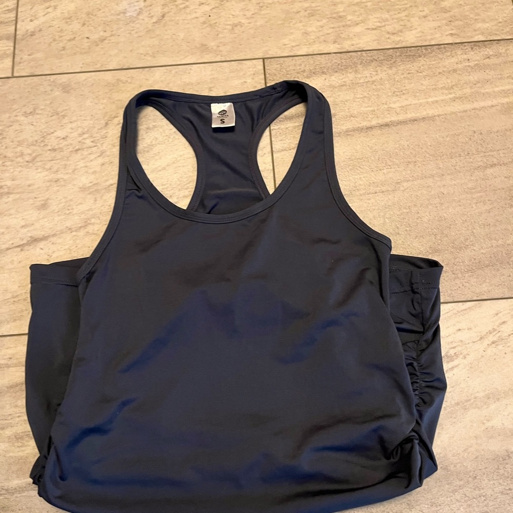 Senita Athletics maternity tank top